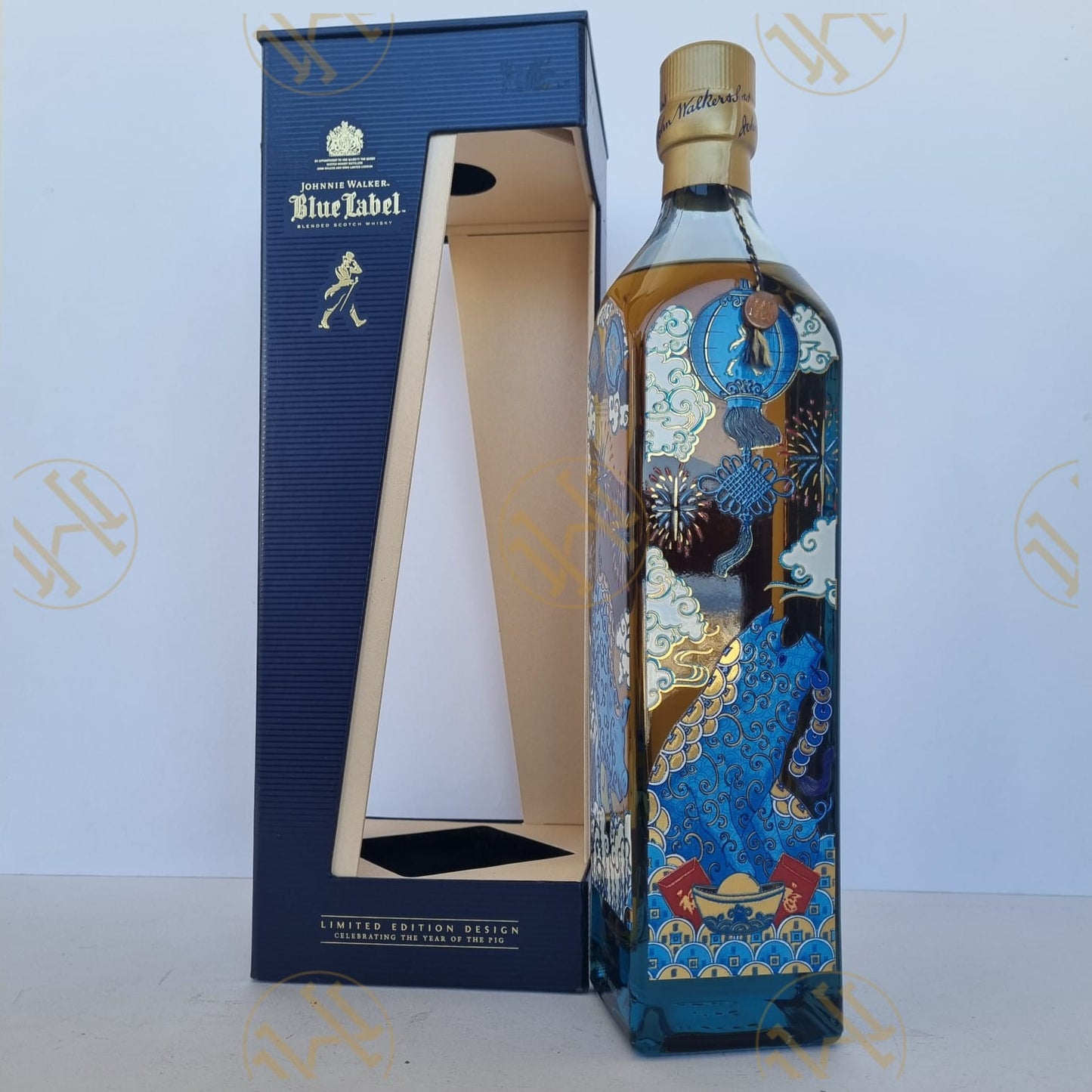 JOHNNIE WALKER BLUE LABEL YEAR OF THE PIG 75CL