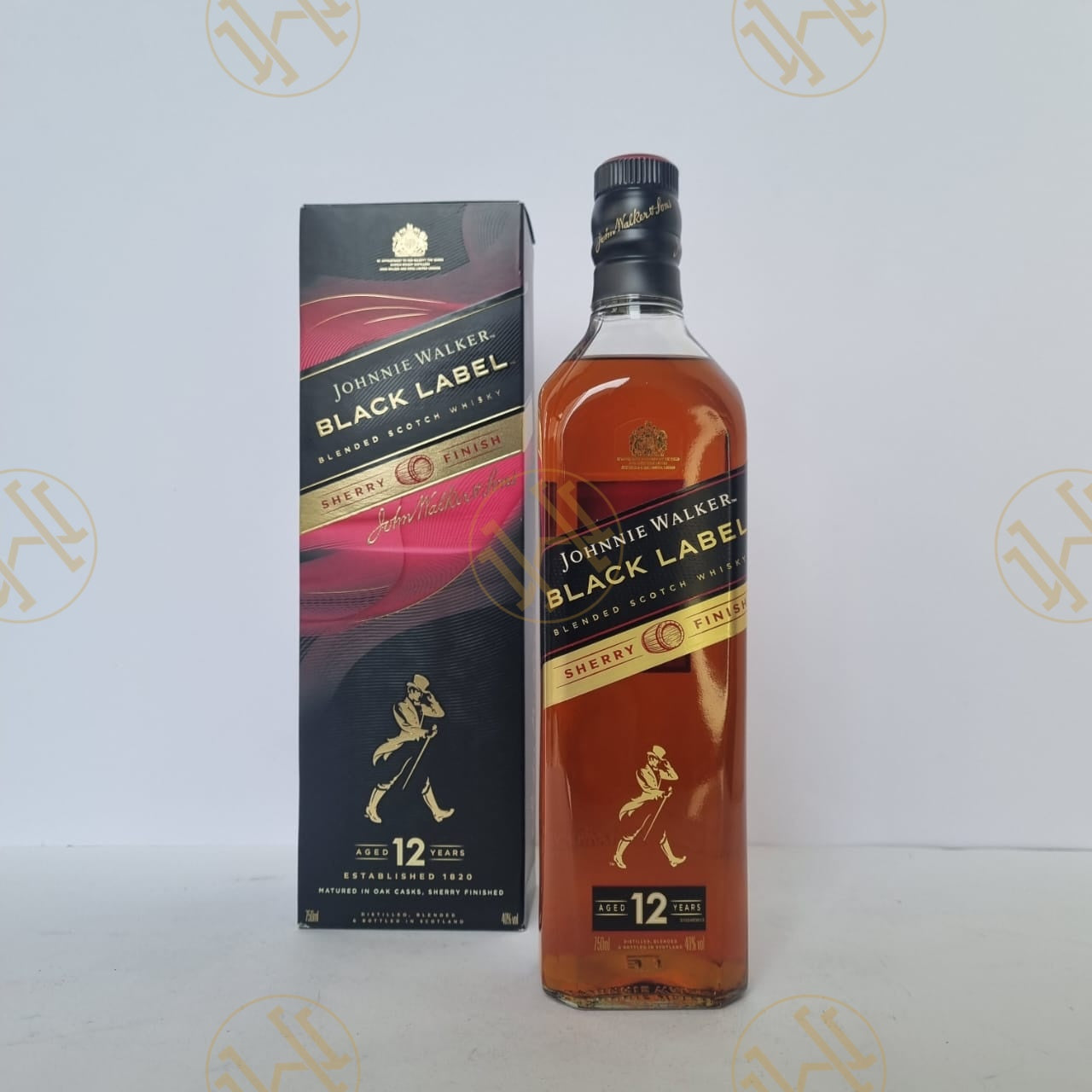 JOHNNIE WALKER BLACK LABEL SHERRY 75CL