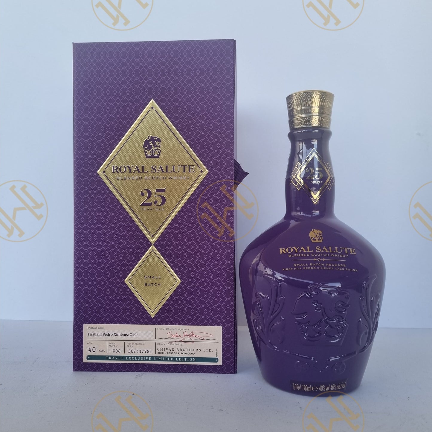 ROYAL SALUTE SMALL BATCH 25Y 70CL