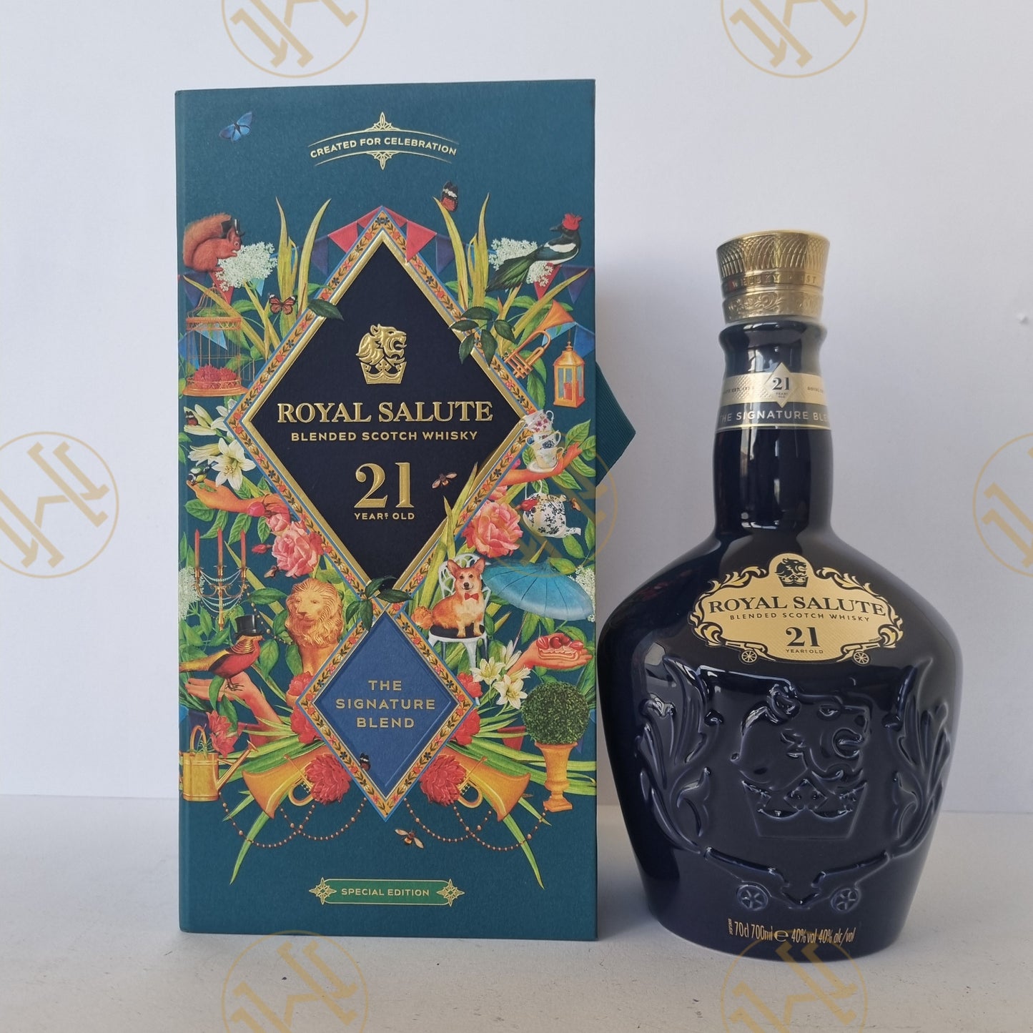 ROYAL SALUTE 21Y THE SIGNATURE BLEND 70CL SET