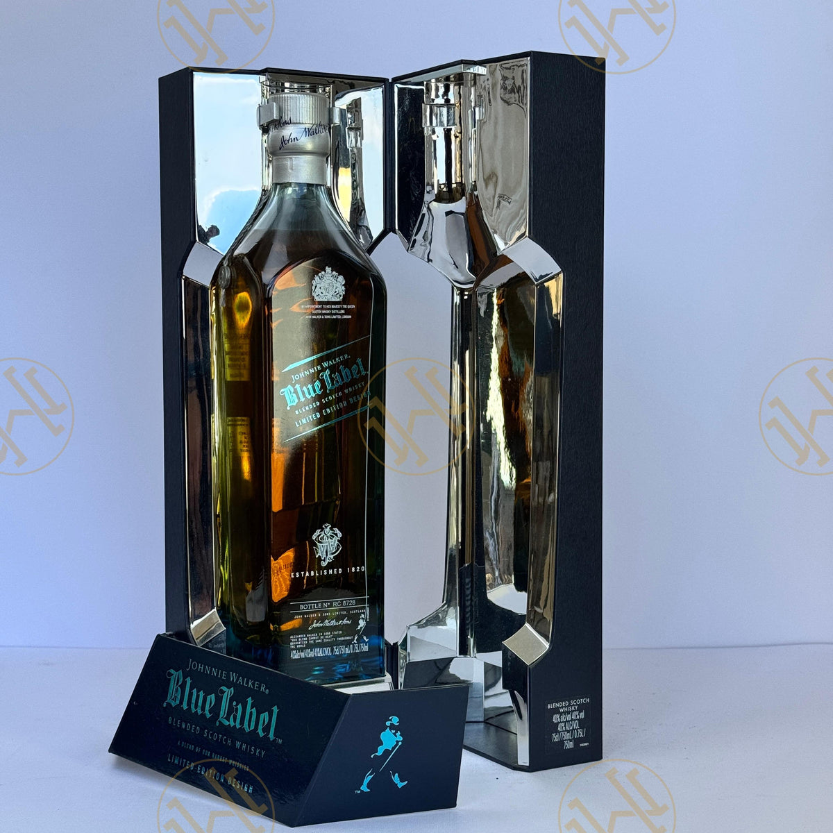Johnnie Walker Blue Label Limited Edition Mirror 75CL – Whiskey Hunter