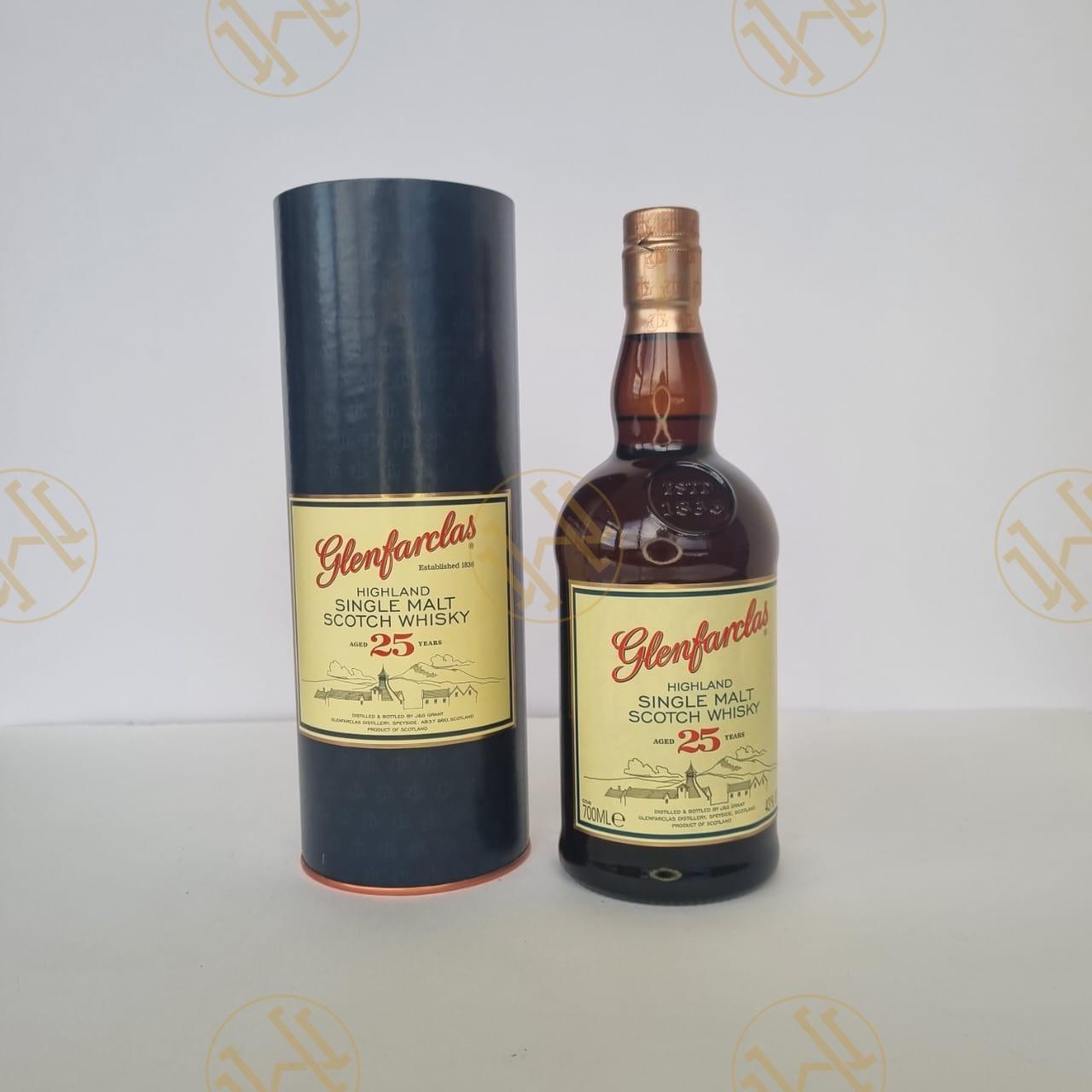 GLENFARCLAS HIGHLAND SCOTCH WHISKY 25Y 70CL