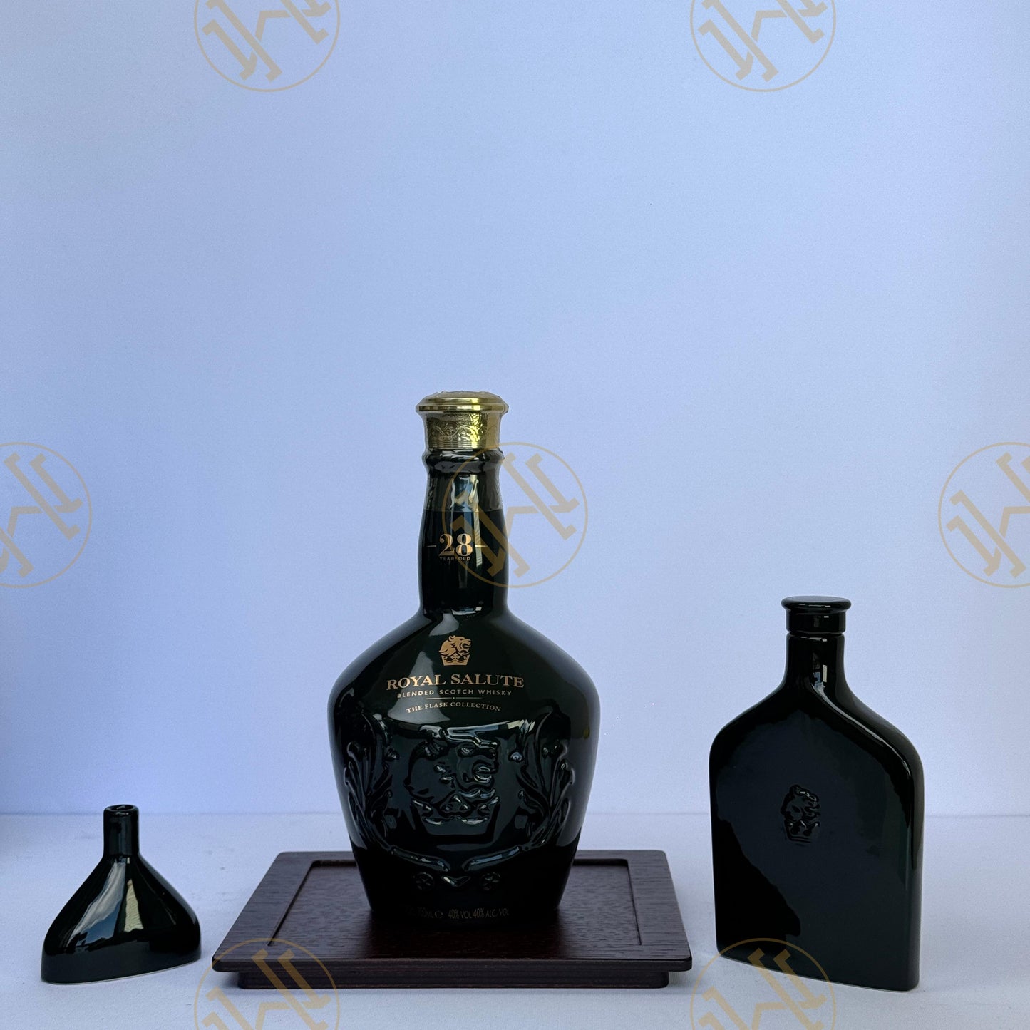 ROYAL SALUTE THE KEW PALACE 28Y 70CL