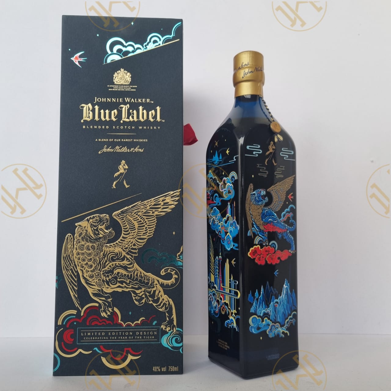 Johnnie Walker Blue Label Year of the Tiger 70CL